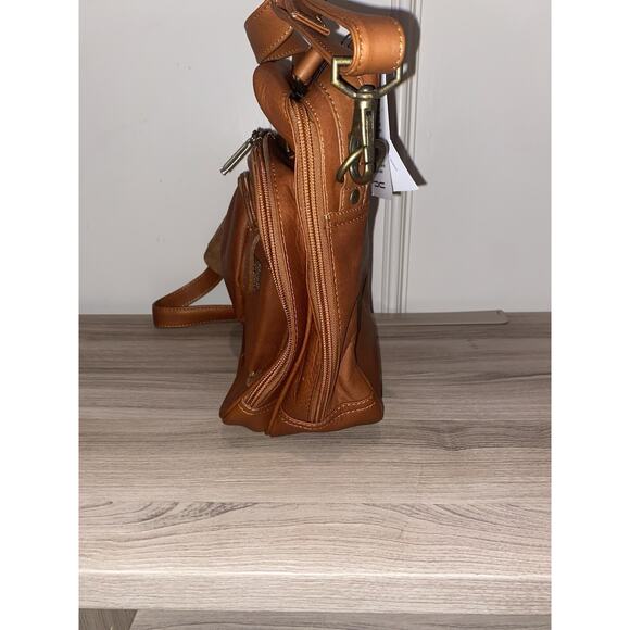 NOT FOR SALE: Claire Chase NWT Jumbo Man Bag 405 Saddle Leather Messenger Bag - Picture 7 of 15